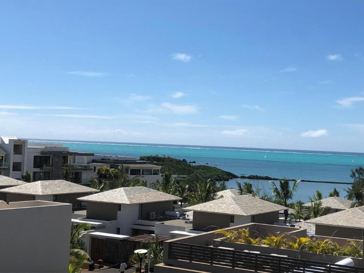 Apartment With A Sea View Roches Noires Экстерьер фото